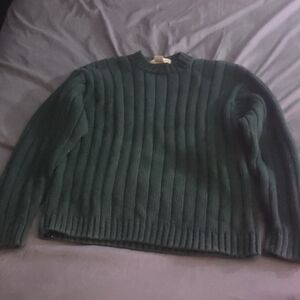 Banana Republic Dark Green Crewneck Sweater